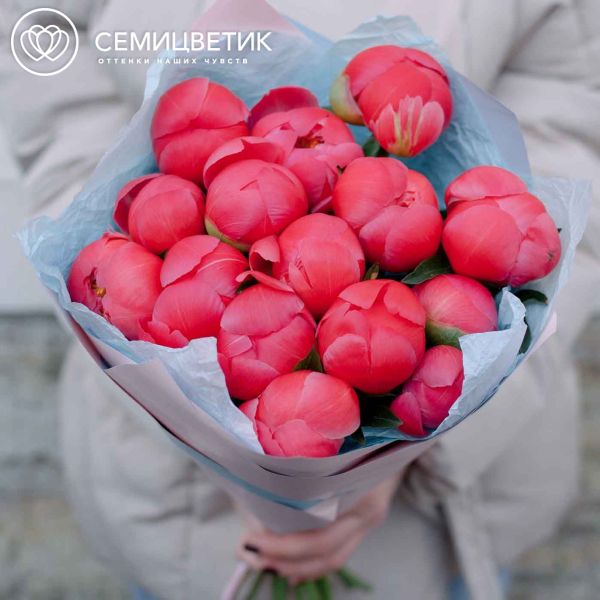 Букет из 15 коралловых пионов Coral Sunset Premium